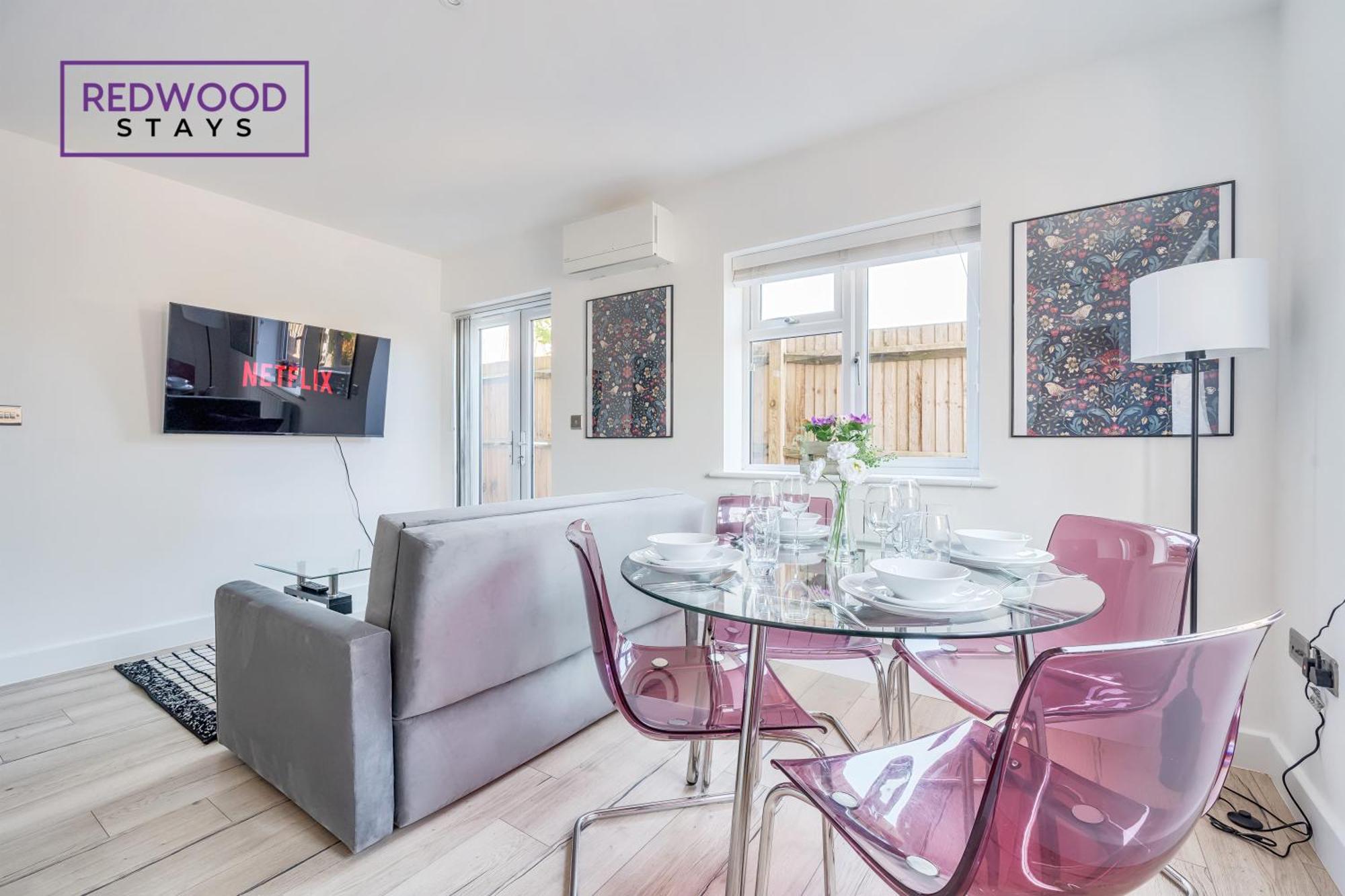 Modern Serviced Apartments For Contractors & Families With Free Parking, Wifi & Netflix By Redwood Stays Basingstoke Luaran gambar